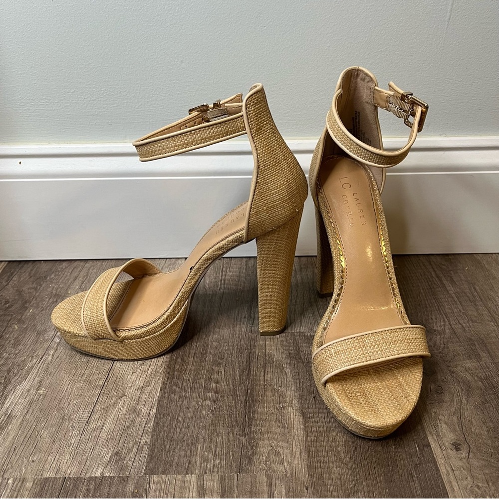 LC Lauren Conrad Natural Platform Sandals